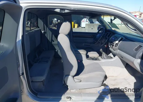 2005 Toyota Tacoma Base V6 из США, поврежденный, VIN 5TEUU42N05Z061099